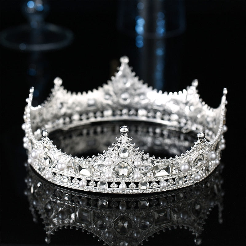 Kings Baroque Vintage Crystal Full Round Crown – TulleLux Bridal Crowns &  Accessories