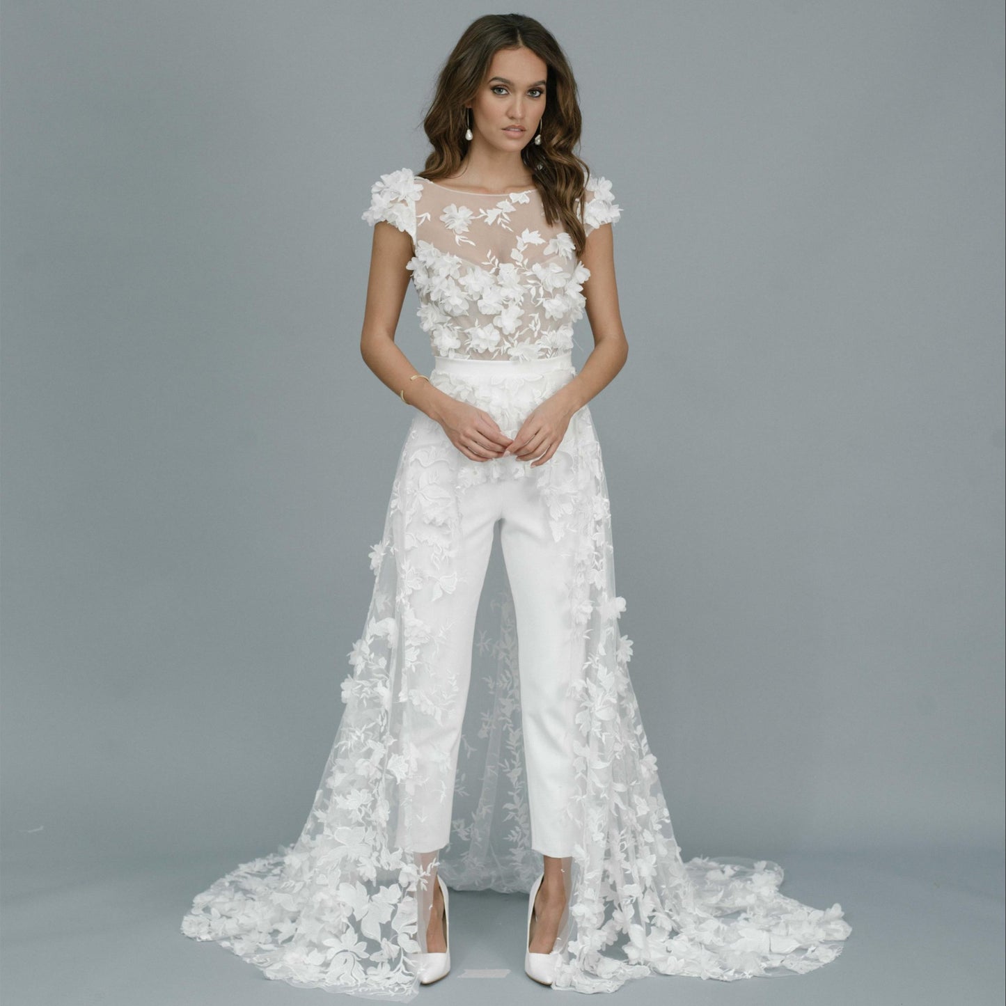 Load image into Gallery viewer, Wedding Jumpsuit with Long Train 3D Floral Backless Bridal Pant Suit
