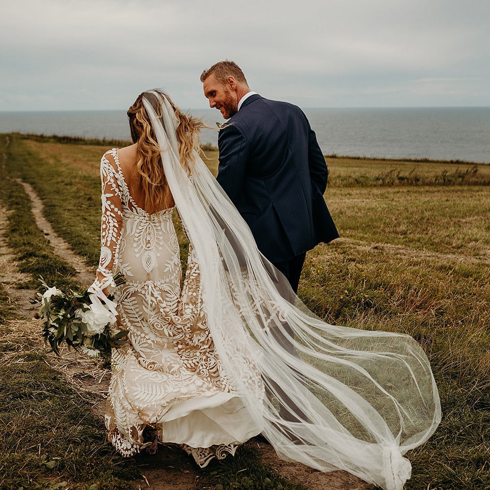 
                      
                        Country Boho Beach Destination Wedding Dress Two Pieces Lace Illusion Mermaid Bridal Gown
                      
                    