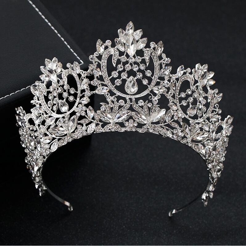 
                      
                        Vintage European Bridal Wedding Tiara  Crystal Crown Wedding Hair Accessory
                      
                    