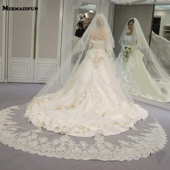 NCDIMS Newdeve Wedding Veils Cathedral Length 2 Tier Long Sequins Lace Edge  Blusher with Comb