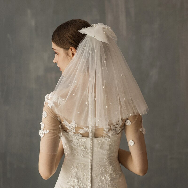Short Tulle Bridal Headpiece Pearls Shoulder Length Wedding Veil
