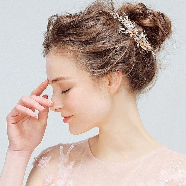 
                      
                        Handmade Golden Austrian Crystals Rhinestone Flower Wedding Bridal Headpiece Hair Accessories
                      
                    