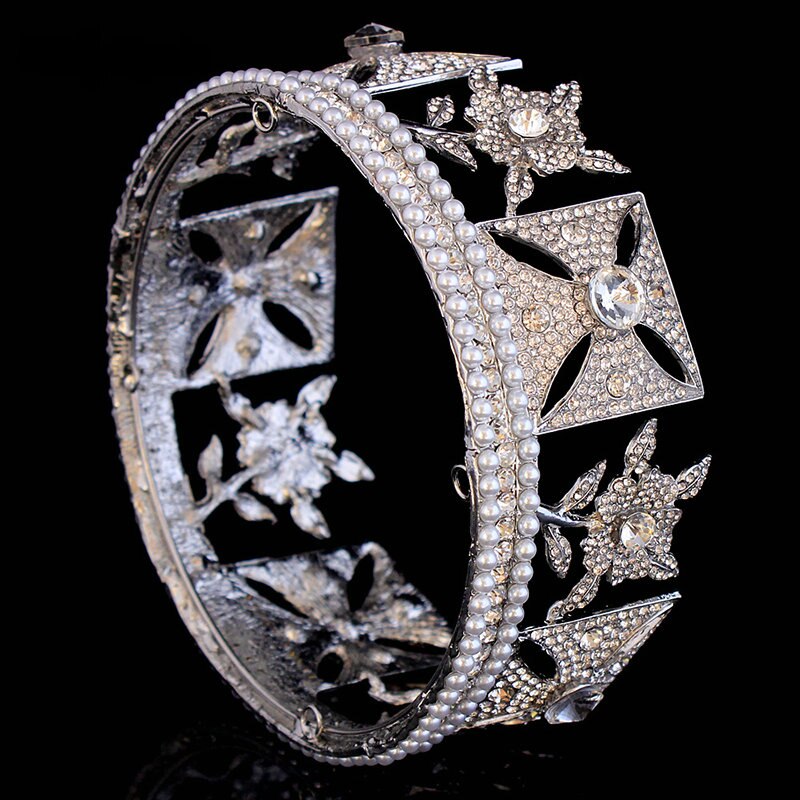 
                      
                        Luxury Crown Queen Elizabeth White Style Baroque Royal Crown
                      
                    