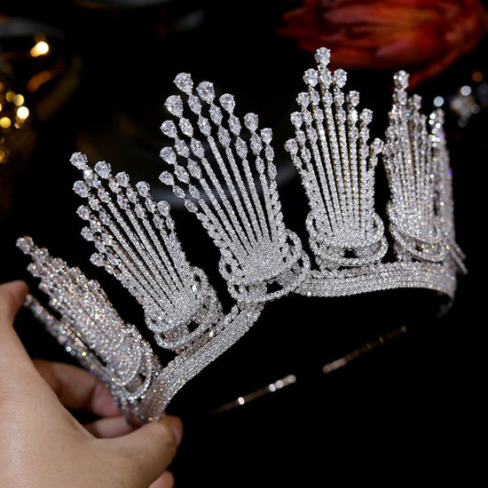 Exquisite Cubic Zirconia Tiara Wedding Pageant Queen Luxurious Crown