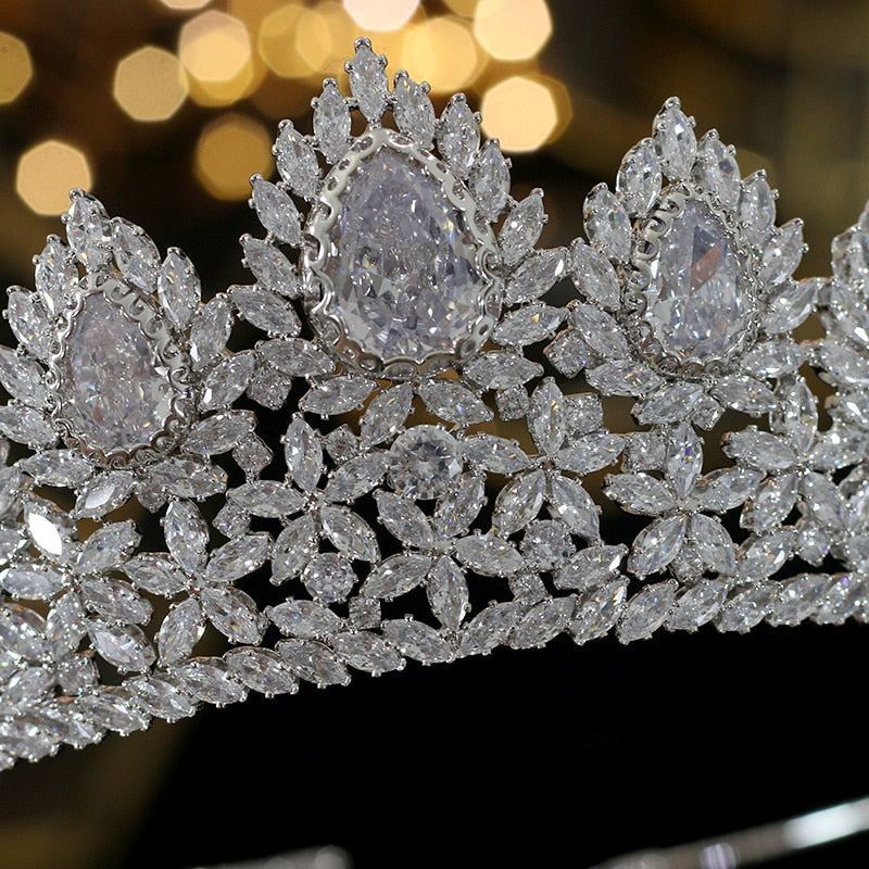Luxury Crystal Crown Tiara Wedding Ceremony  AAA CZ Bridal Hair Accessory