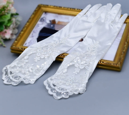 Load image into Gallery viewer, 1 Pair Bridal Gloves Wedding Gloves Satin Lace Elegant Finger Gloves
