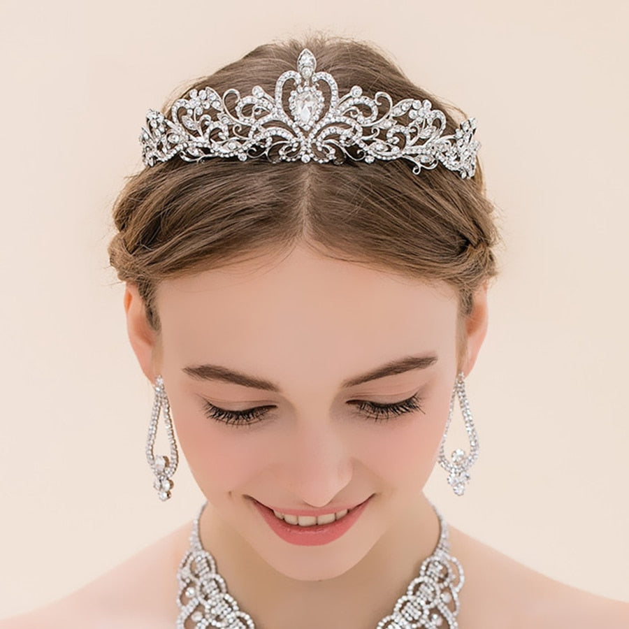 
                      
                        Girls Crystal Crown Tiara with Comb Headband for Girls Birthday Party
                      
                    