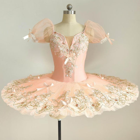 The Enchanting World of Swan Lake Costumes A Journey into Timeless Elegance