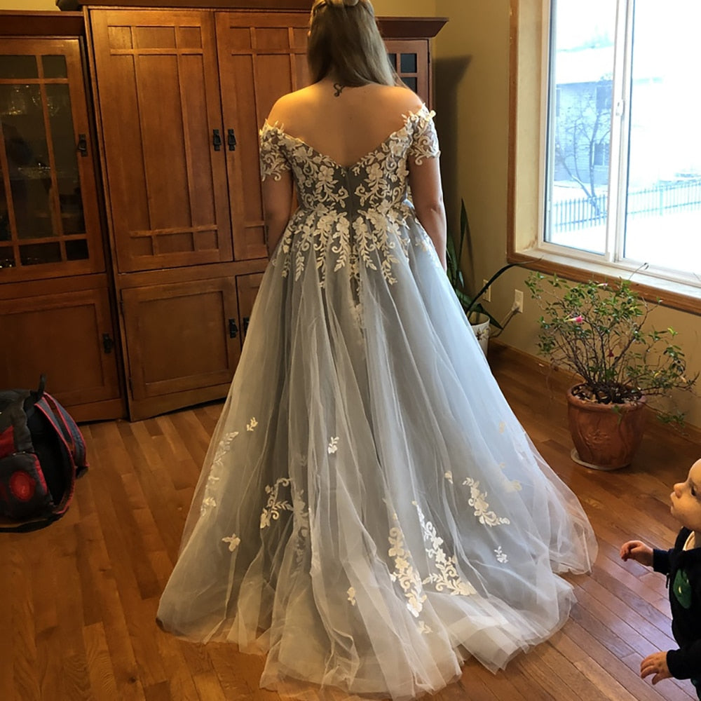 
                      
                        Lace Tulle Off Shoulder A Line Wedding Bridal Gown
                      
                    