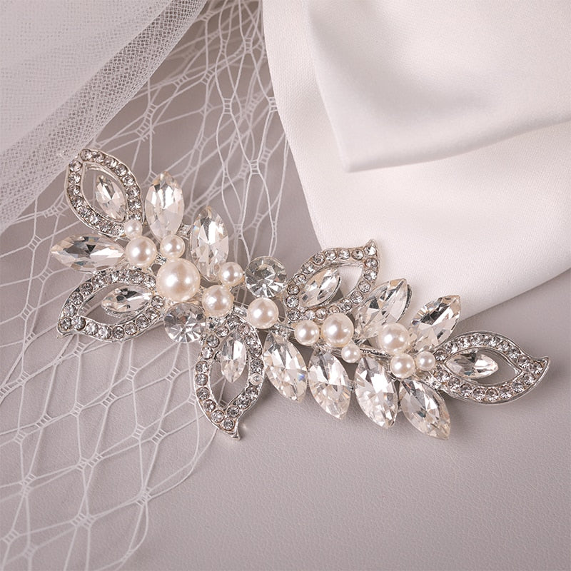 Load image into Gallery viewer, Silver Crystal Wedding Bridal Hair Pin Simulated Pearls Hair Accessory
