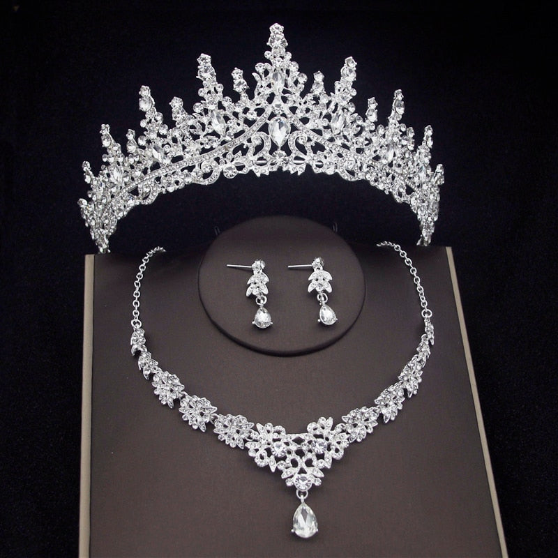 Margaux Petite Drop Earrings | Wedding earrings drop, Bridal earrings drop,  Crystal wedding jewelry