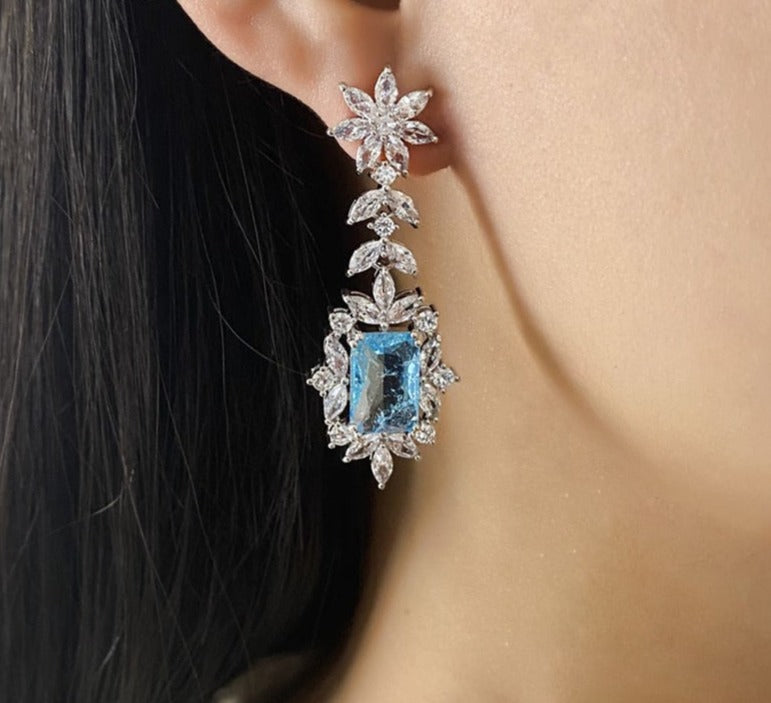 Load image into Gallery viewer, Vintage Square Leaf Cubic Zirconia Drop Earrings Exquisite Blue Banquet Jewelry

