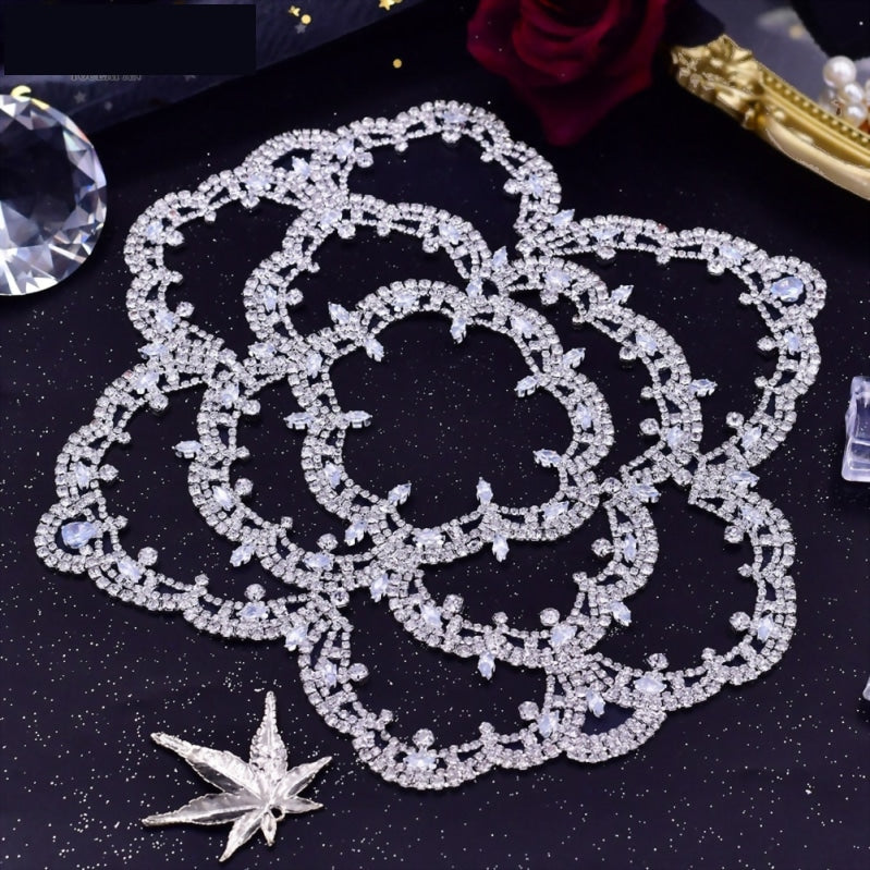
                      
                        Rhinestone Bridal Headband Big Flower Shape Headdress for Women Hollow Wedding Headpiece
                      
                    