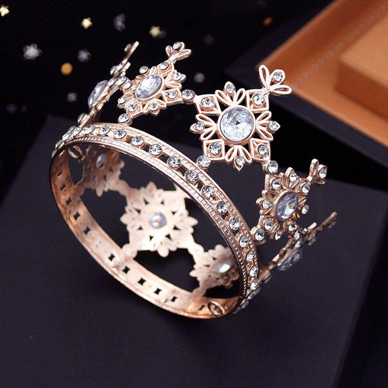 
                      
                        Small Crown for Girls Birthday Princess Party Jewelry Cake Decoration
                      
                    