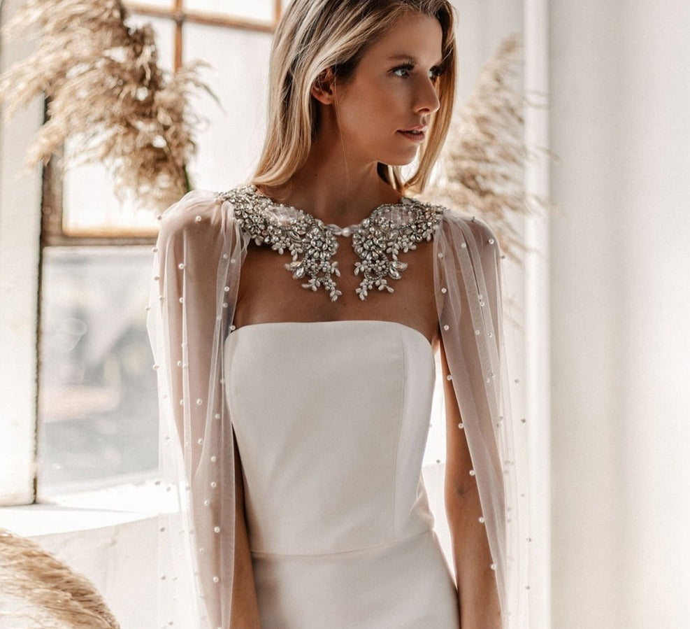 
                      
                        Pearl Beaded Wedding Shawl Cape Veil Bridal Wedding Cloak
                      
                    