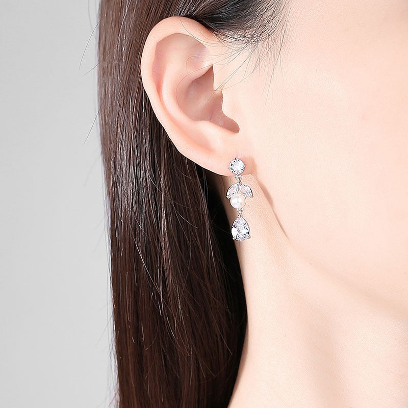 
                      
                        Crystals Cubic Zircon Wedding  Necklace Earring Set Banquet Jewelry
                      
                    
