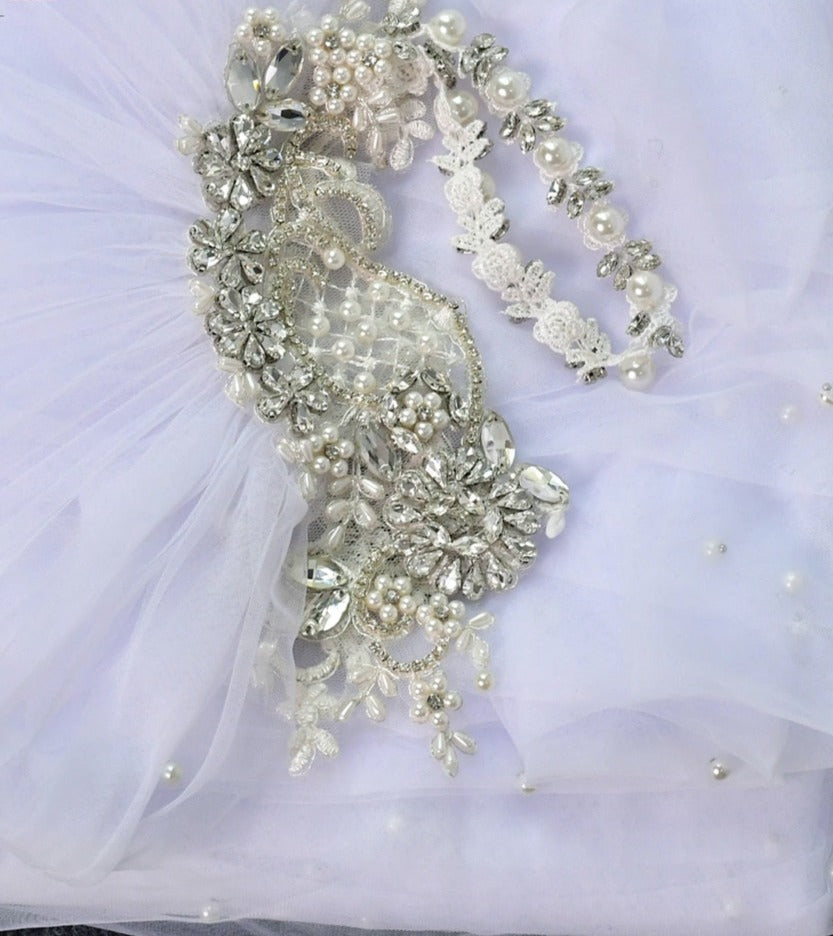 
                      
                        Pearl Beaded Wedding Shawl Cape Veil Bridal Wedding Cloak
                      
                    