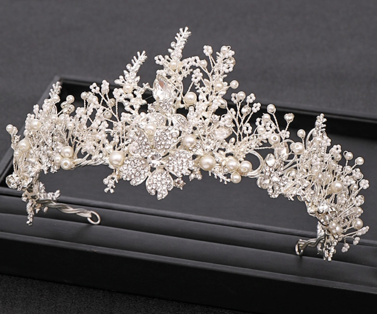 Trendy Handmade  Baroque Rhinestone Pearl Crystal Wedding Bridal Crown Hair Accessory - TulleLux Bridal Crowns &  Accessories 
