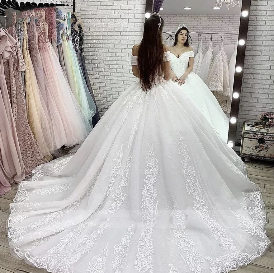 Princess Ball Gown Square Neckline Sleeveless Lace Tulle Chapel Train  Wedding Dress - Wedding Dresses - Stacees