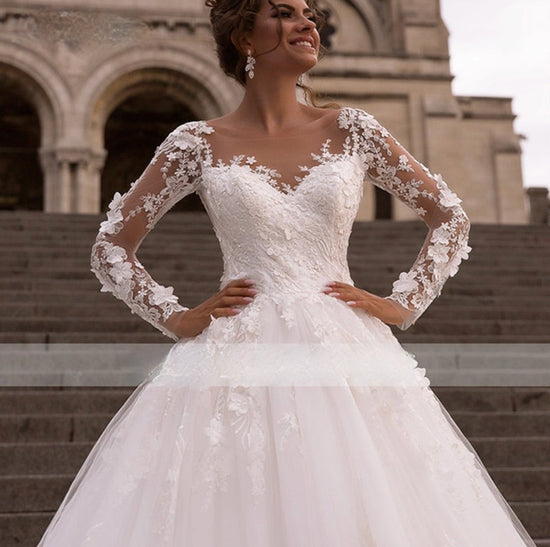 Beaded Long Sleeve Wedding Gown Luxury Dubai Wedding Dress 67273 –  Viniodress