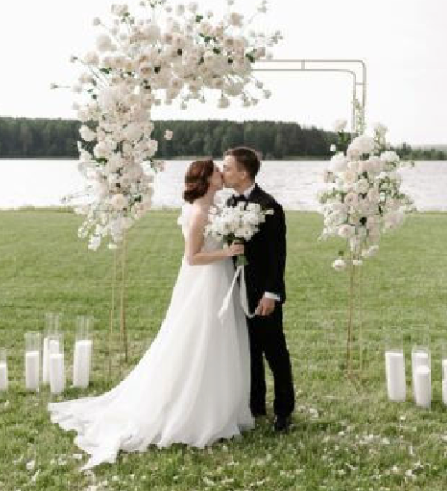 
                      
                        One Shoulder A-line Ruched Organza Princess Wedding Bridal Gown
                      
                    
