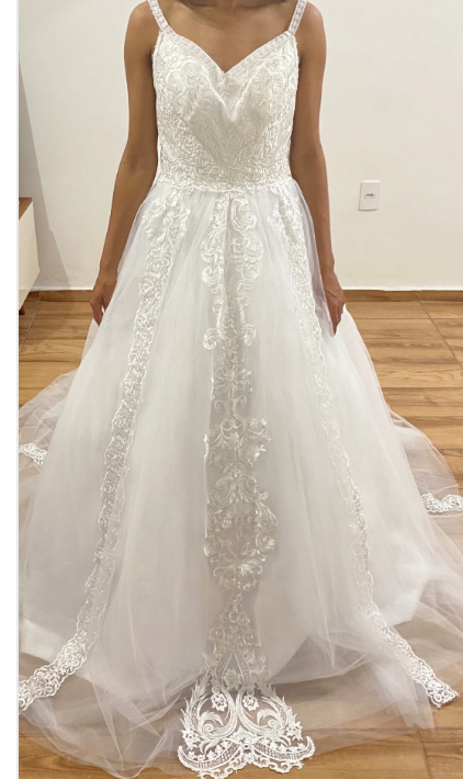 V Neck Tulle Ball Gown Floor Length Wedding Dresses With Flowers – alinanova