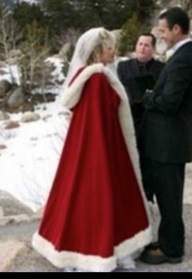 
                      
                        Faux Fur Bridal Wedding Cloak Hooded Coat Jacket Muff Hand Warmer
                      
                    