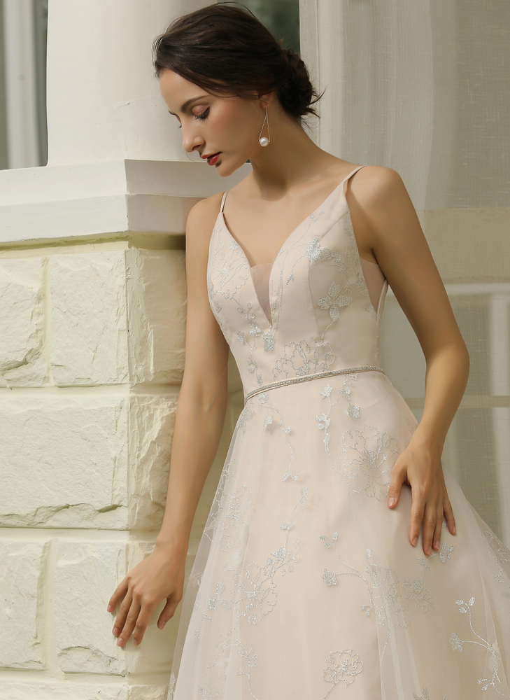 
                      
                        Glitter Patterned Wedding A Line Dress Bridal Gown
                      
                    
