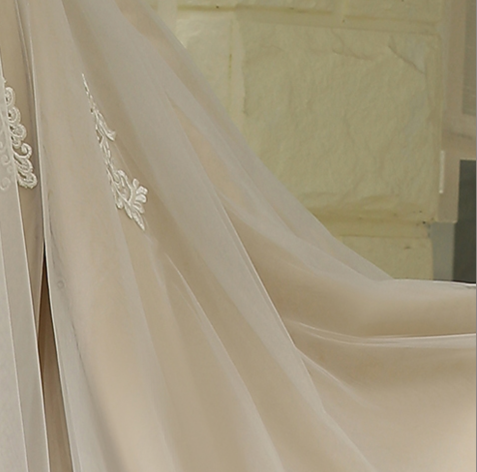 
                      
                        Illusion Halter Neckline Ball Gown Wedding Dress
                      
                    