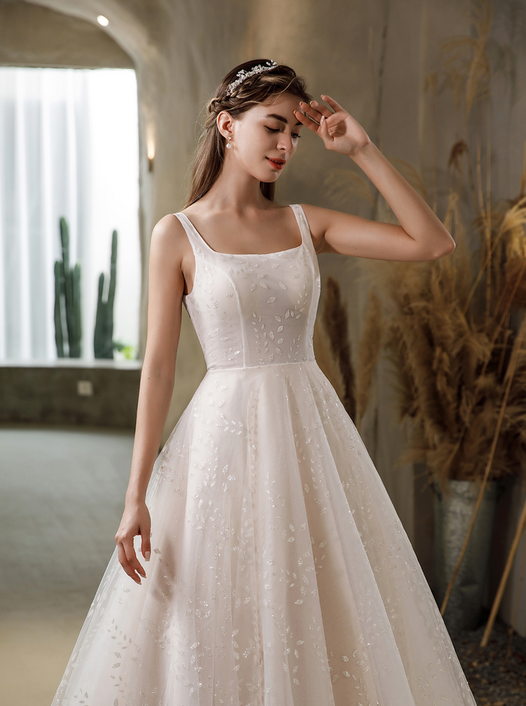
                      
                        Pink Nude Princess Wedding Dress With Square Neckline
                      
                    