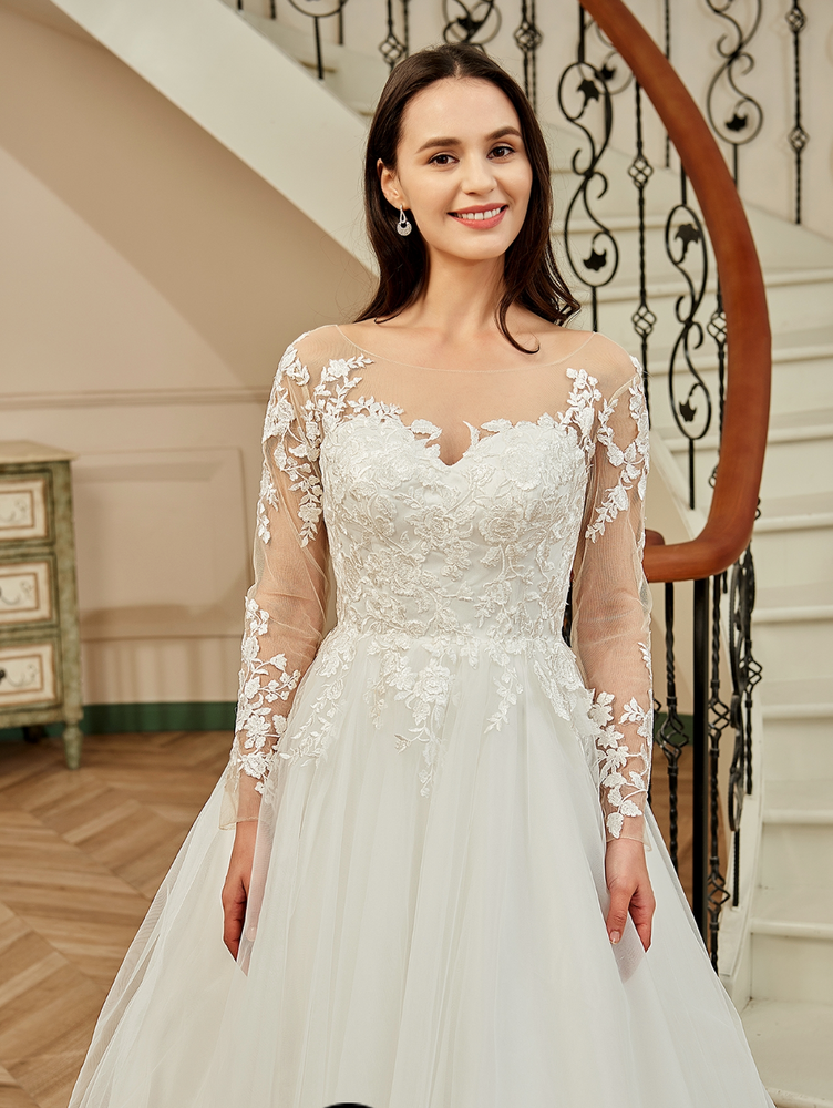 
                      
                        Illusion Long Sleeve Chapel Train Lace Wedding Dress
                      
                    