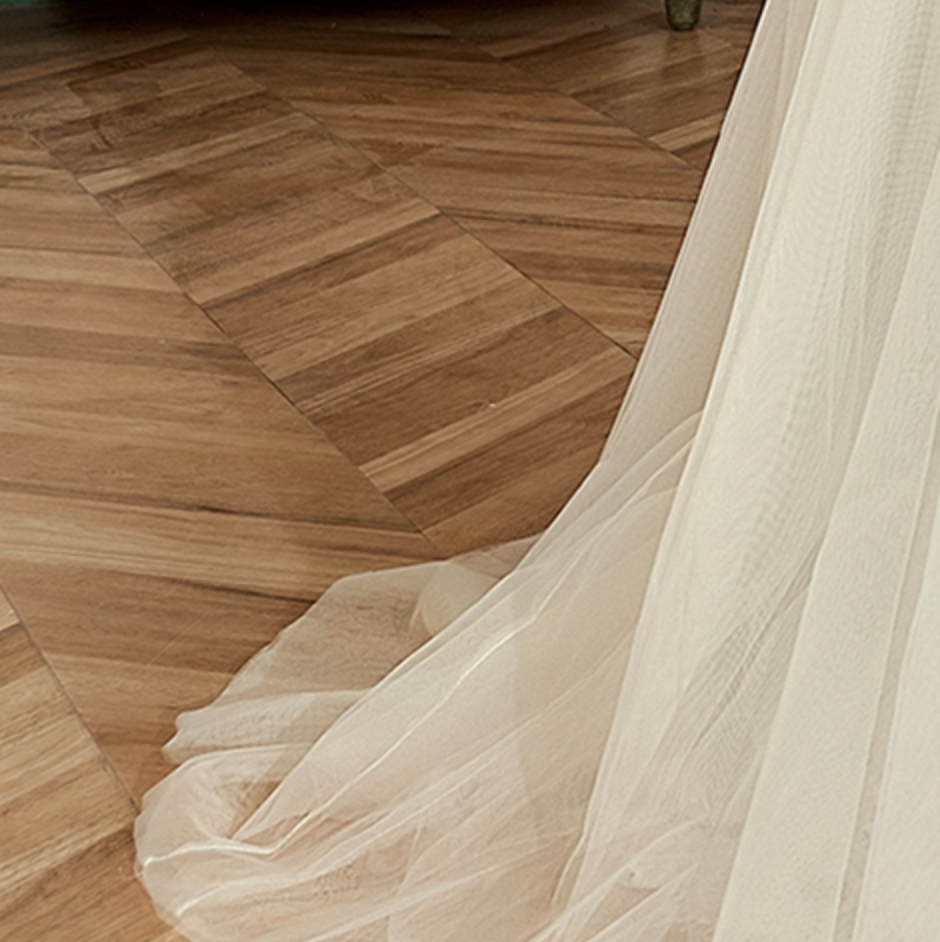 
                      
                        Illusion Neckline Lace Wedding Dress With Removeable Overskirt
                      
                    