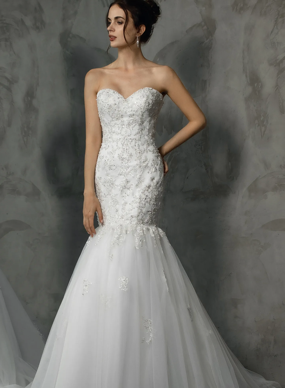 Classic Strapless Heavy Beaded Appliqués Mermaid Wedding Dress