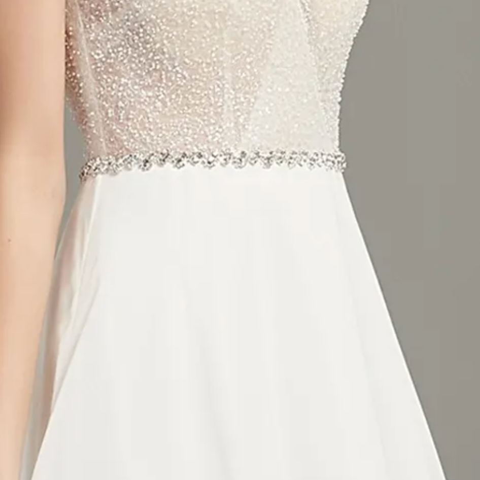 
                      
                        Crystal and Beading V Neck Aline Chiffon Wedding Dress
                      
                    