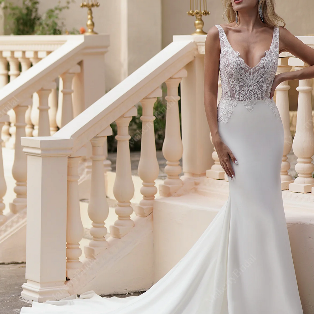 
                      
                        Elegant Beaded Lace Satin Mermaid Wedding Dress
                      
                    