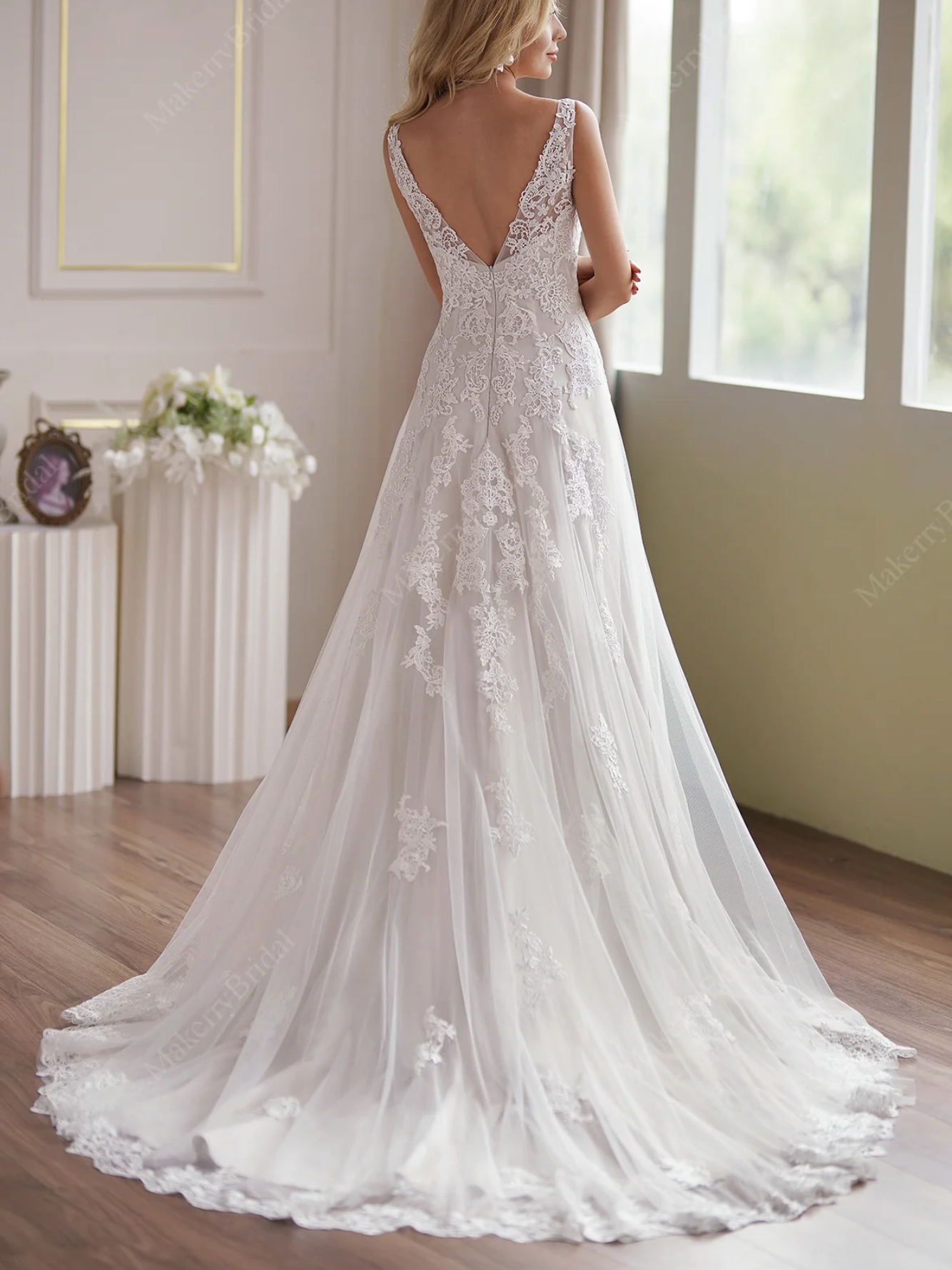 Romantic Strap V-Neck Fit & Flare Wedding Dress