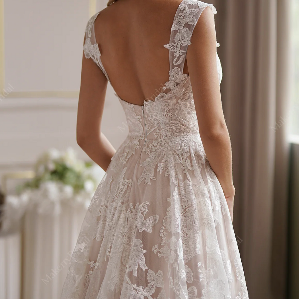 
                      
                        Dreamy Floral A-Line Wedding Dress With Lace
                      
                    
