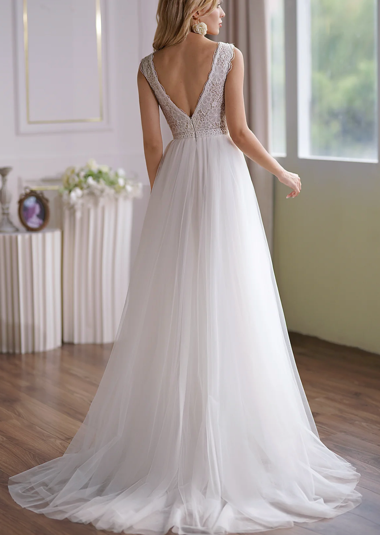 Load image into Gallery viewer, Illusion Lace Boho Wedding Dress With Alluring Open Back
