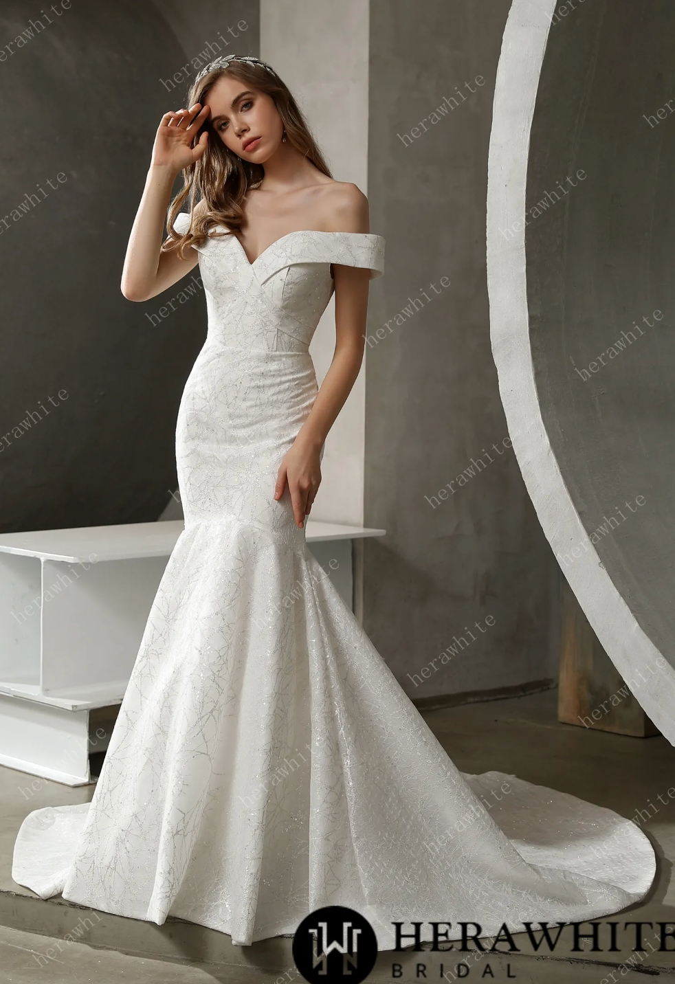 Off The Shoulder Mermaid Bridal Gown with Long Train