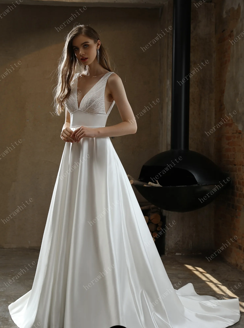 Load image into Gallery viewer, Timeless Satin V-Neck Bridal Gown with Chapel Train
