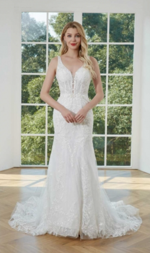 
                      
                        Tulle Lace Mermaid Bridal Gown
                      
                    