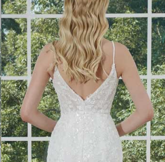 Load image into Gallery viewer, Lace Floral Mermaid Bridal Gown
