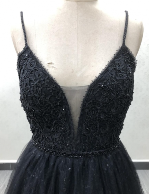
                      
                        Sequined Beaded Lace Sleeveless Black A Line Gown with Train
                      
                    