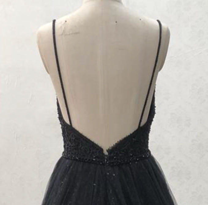 
                      
                        Sequined Beaded Lace Sleeveless Black A Line Gown with Train
                      
                    