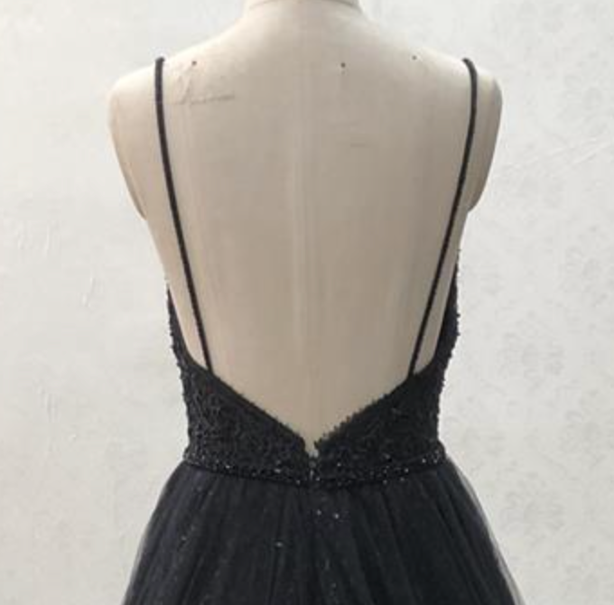 Sequined Beaded Lace Sleeveless Black A Line Gown with Train