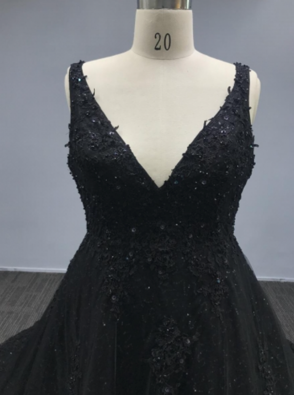 
                      
                        Plus Size Beaded Sequined Bridal A Line Ball Gown
                      
                    