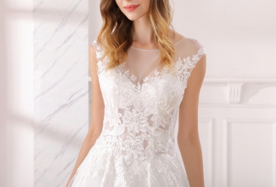 Load image into Gallery viewer, Luxurious Lace A Line Wedding Bridal Gown
