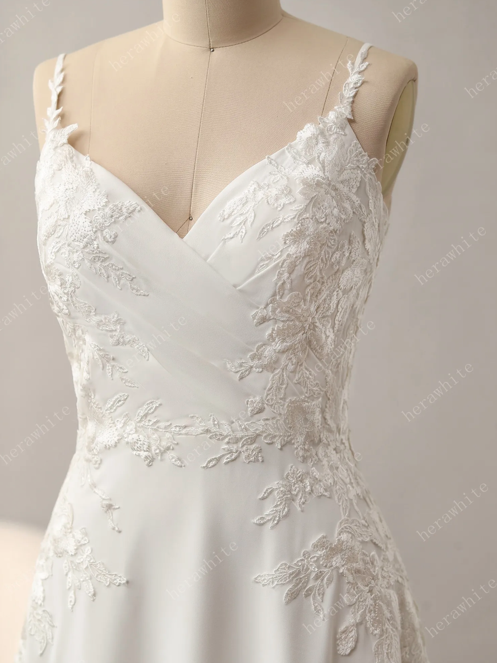 Load image into Gallery viewer, Lace A-Line Wedding Dress with Spaghetti Straps
