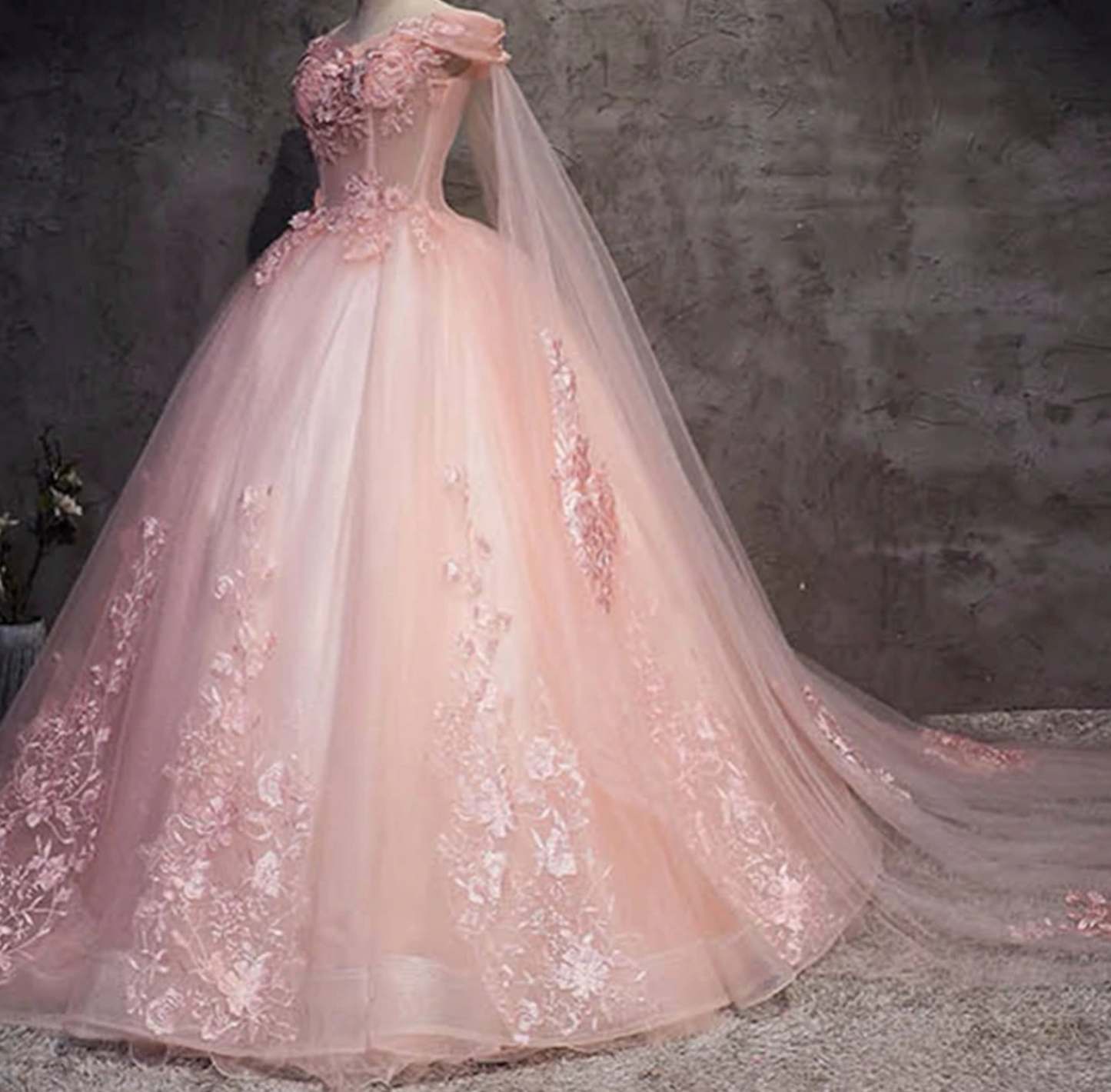 Amazon.com: PAVERJER Off Shoulder Baby Pink Puffy Quinceanera Dresses Sweet  16 Ball Gown Tulle Lace Beaded Prom Gowns for Juniors Size 0: Clothing,  Shoes & Jewelry